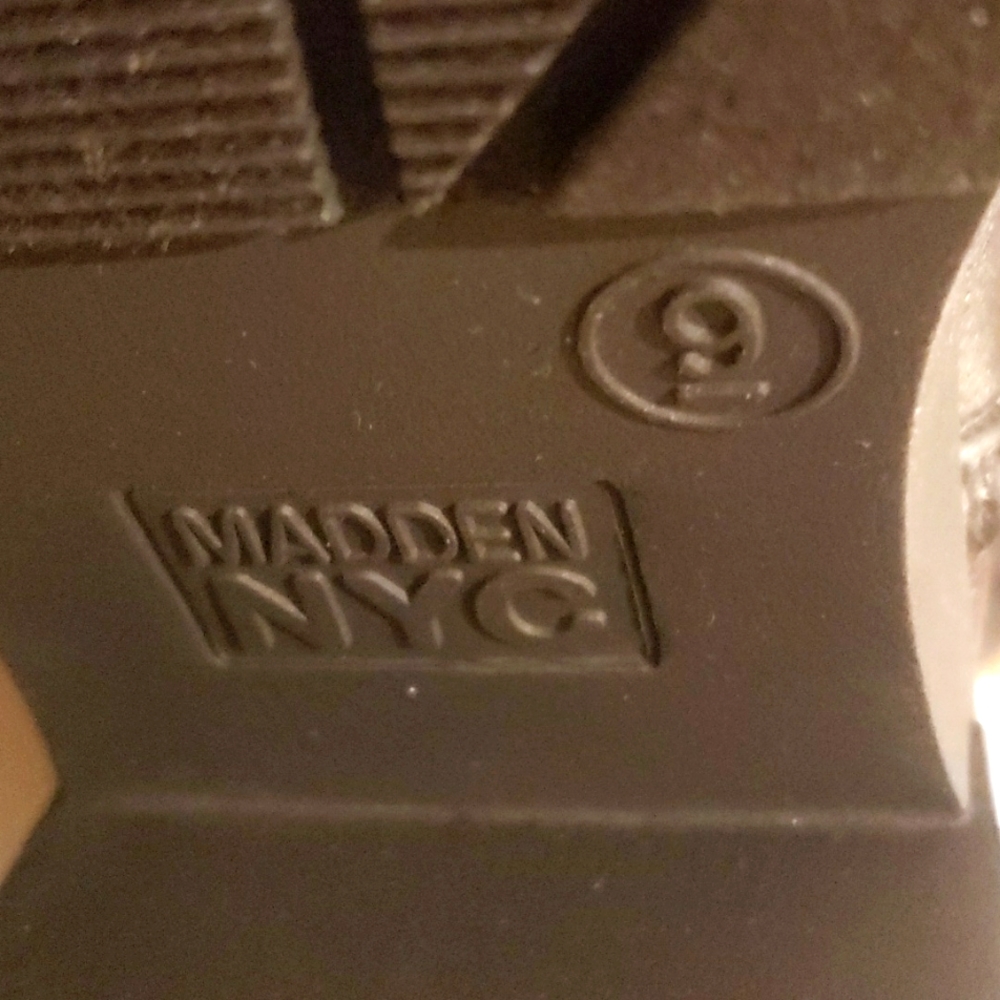 Madden NYC Black Rhinestone  Embellished Amulet Platform Chelsea Boots Size 9 - Picture 3 of 10